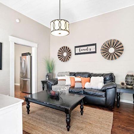 Charming And Historic Bungalow Near All Tampa Exterior foto